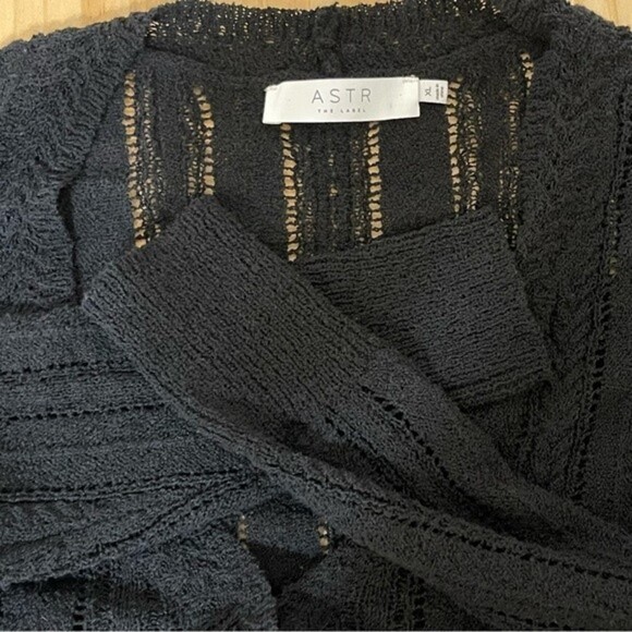 ASTR The Label Sweater Wrap FrontvBlack Knit Surplice Pointelle Top Size XL - Picture 12 of 14